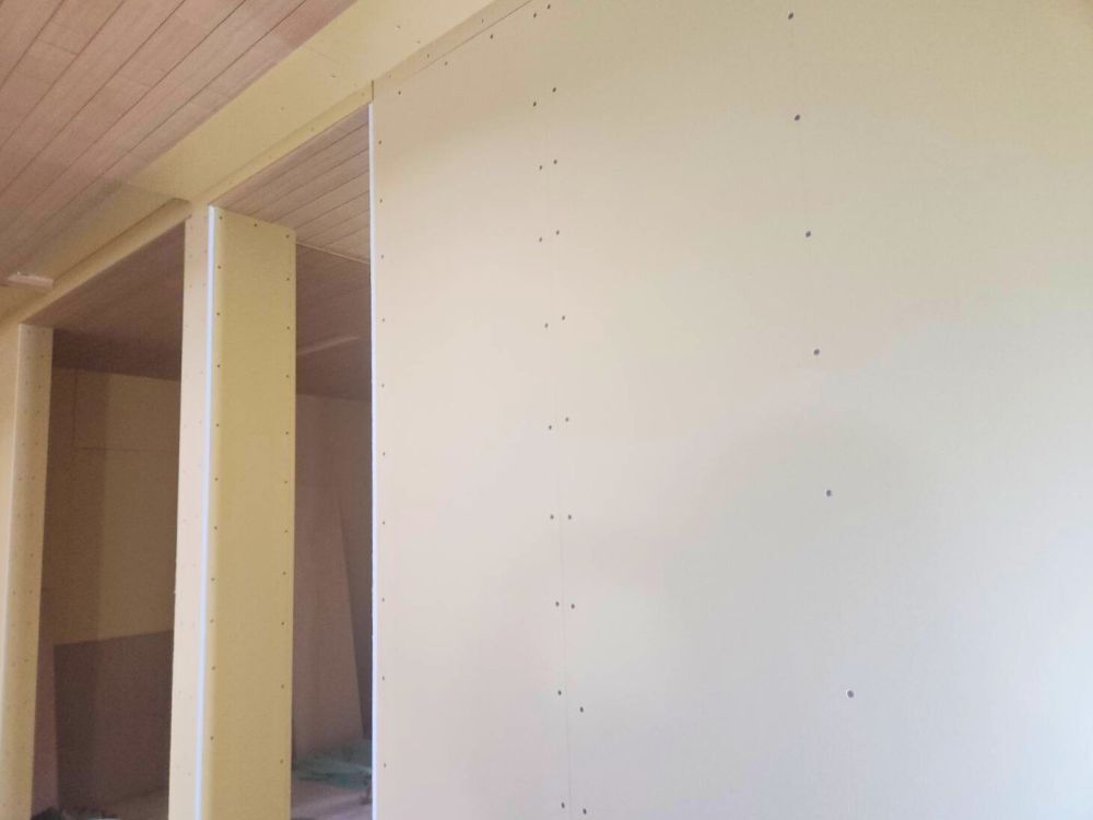 内部工事（ボード張り）