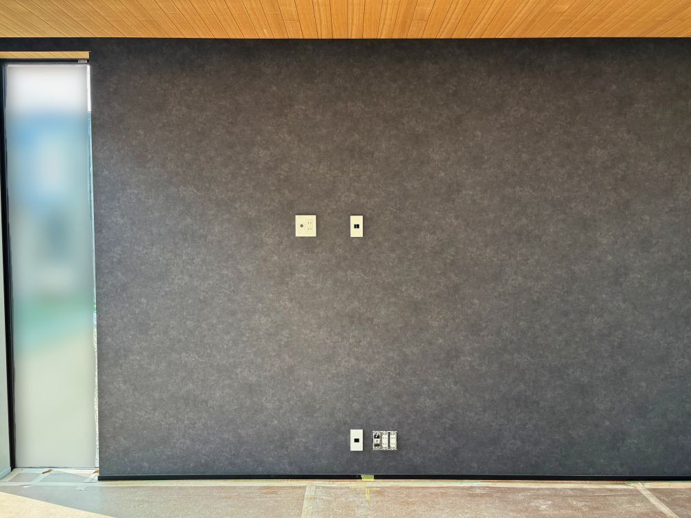 内部工事（クロス張り）