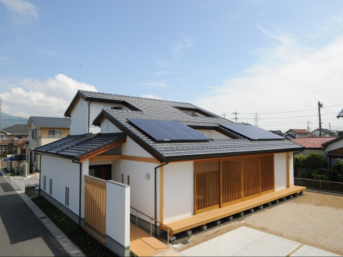 出雲市高岡町の家